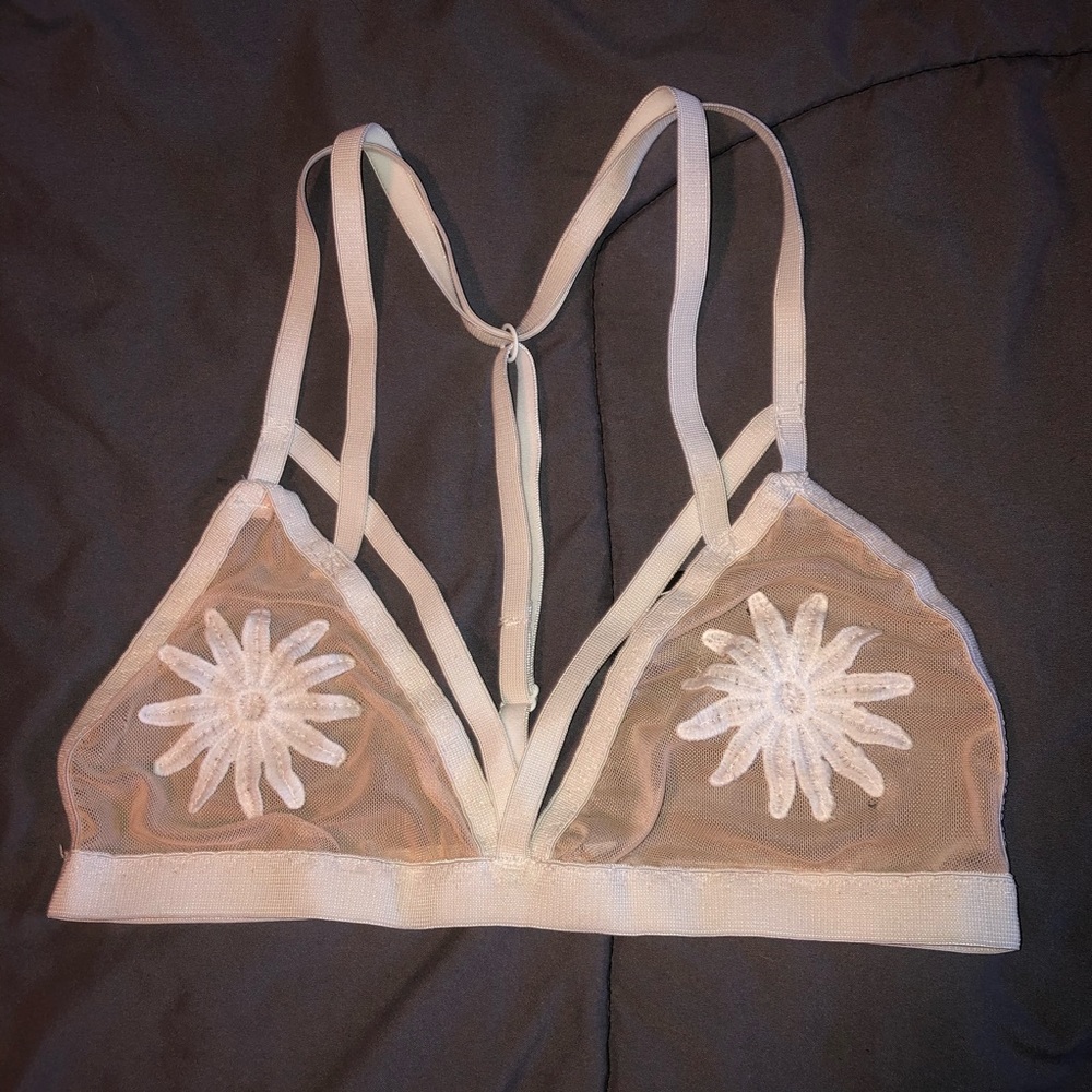 Sheer bralette 🌼